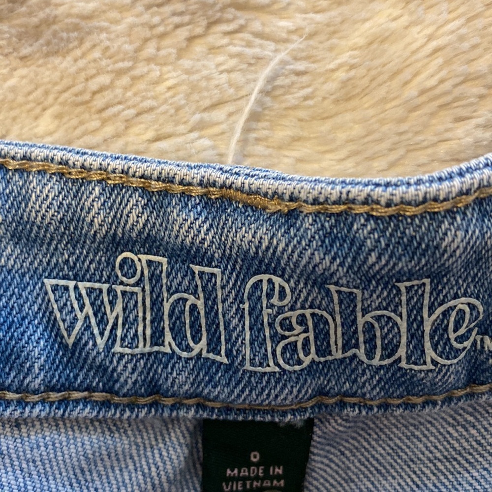High Rise Mom Jeans - Picture 4 of 5